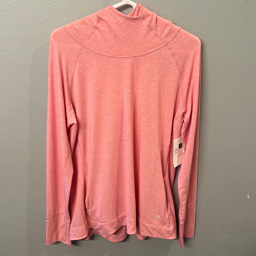 GapFit Long Sleeve Hooded Wicking Shirt.